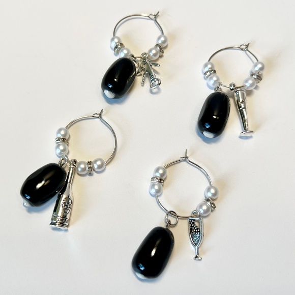 Black Olive Wine Glass Charms – Set of 4 | Martini Party Stemware Markers - Picture 7 of 13